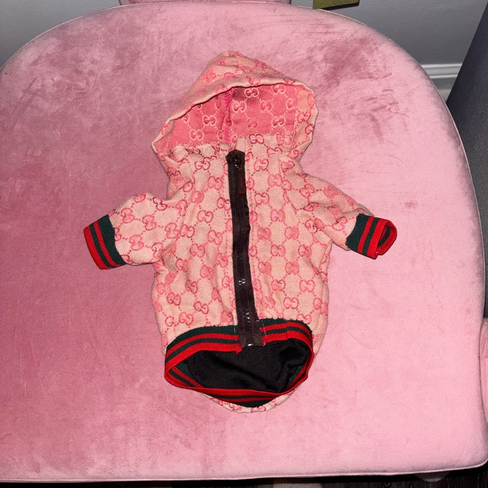 pink gucci jacket